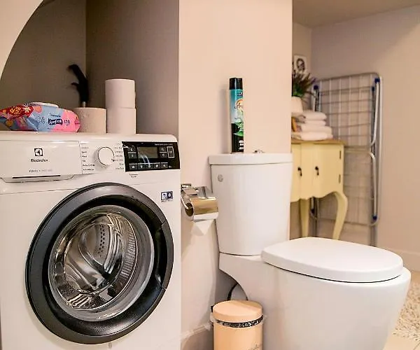 Gaono Free Parking Butas *