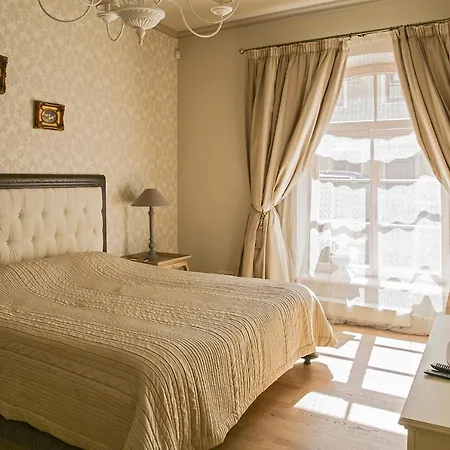 Central Apartment